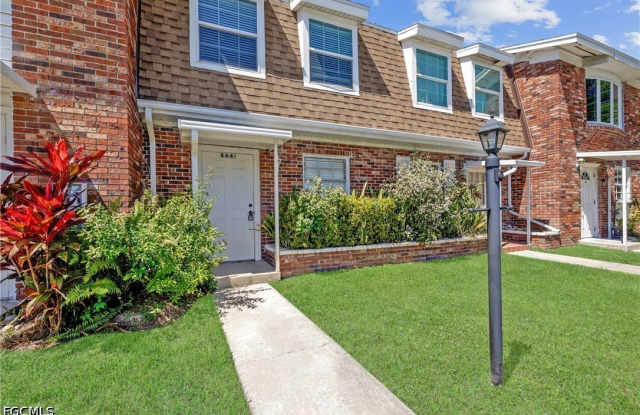 864 Courtington Lane photos photos