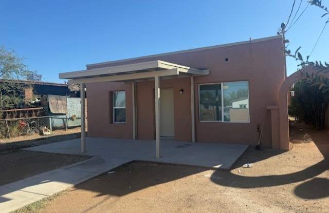 443 West 42nd Street - 1 - 443 West 42nd Street, Tucson, AZ 85713