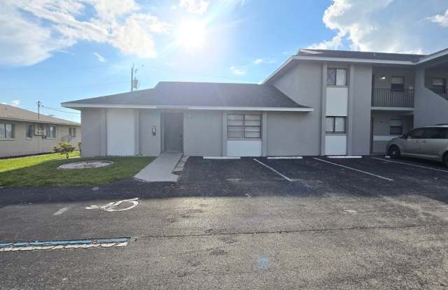 Large 1 Bedroom Apartment for Rent Gallery 1