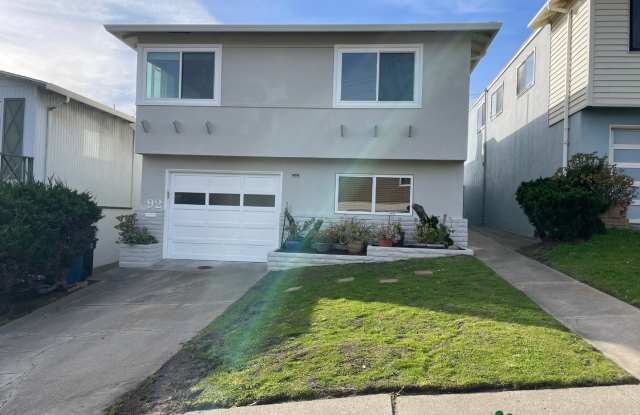 Large Five Bedroom, Three Bathroom with Incredible View photos photos
