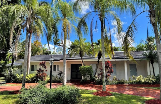 7360 SW 108 Ter - 7360 Southwest 108th Terrace, Pinecrest, FL 33156