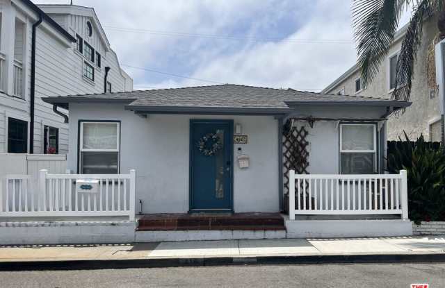 416 Longfellow Avenue - 416 Longfellow Avenue, Hermosa Beach, CA 90254