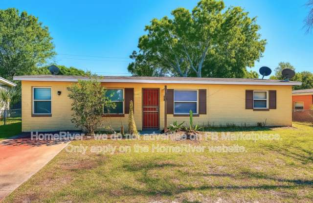 125 Academy Ave - 125 Academy Avenue, Sanford, FL 32771