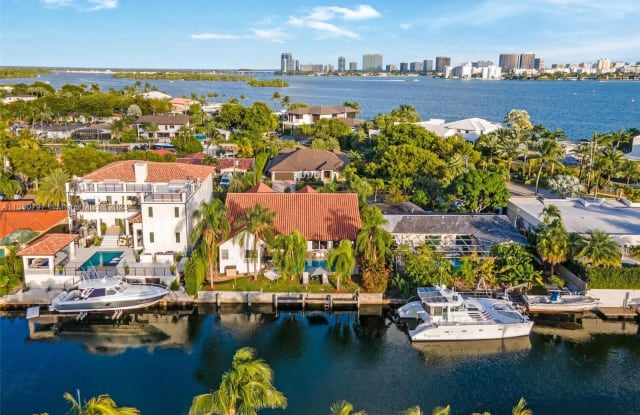 13010 Biscayne Island Ter - 13010 Biscayne Island Terrace, North Miami, FL 33181