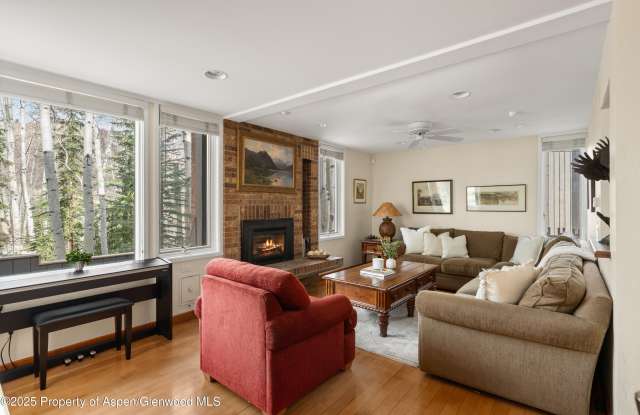 270 Meadow Ranch Gallery 2