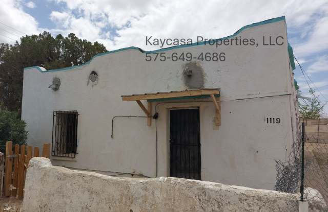 Coming Soon-2 Bedroom Adobe House Near Downtown - 1119 South Mesquite Street, Las Cruces, NM 88001