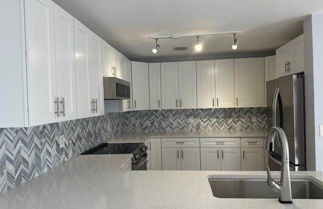 4151 Eastridge Circle Gallery 2