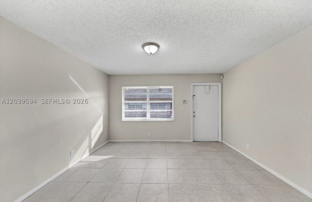 2610 Riverland Dr Gallery 4
