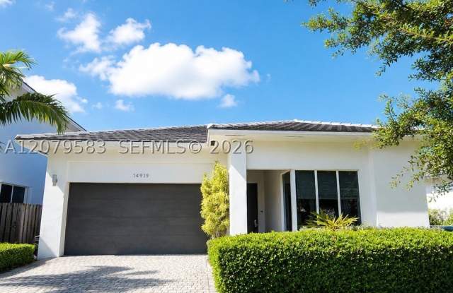 14919 SW 177th Ter photos photos