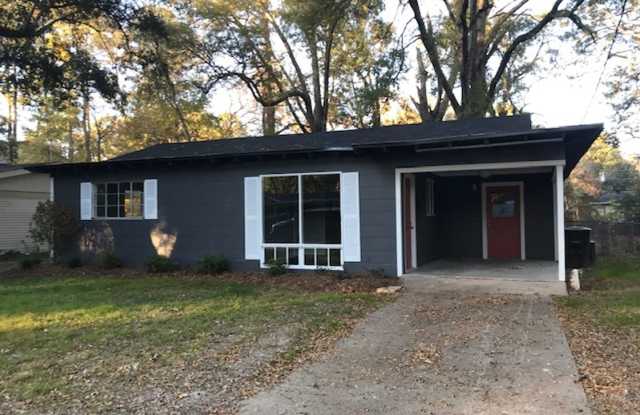 Beautifully Remodeled 3 bed 2 bath in North Monroe - 414 Eason Place, Monroe, LA 71201