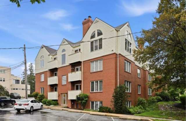 Available Now! 1504 N Broom St #19, Wilmington, DE 19806 Gallery 3