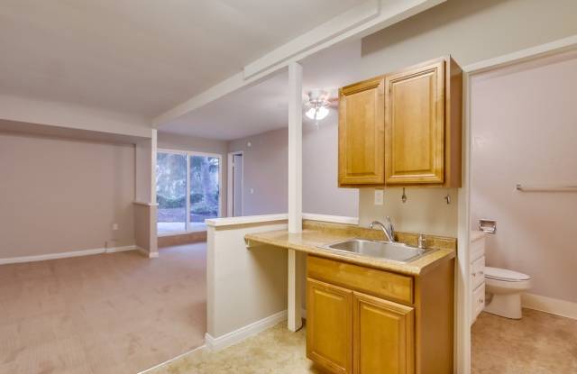 450+ Sqft Studio in University City photos photos