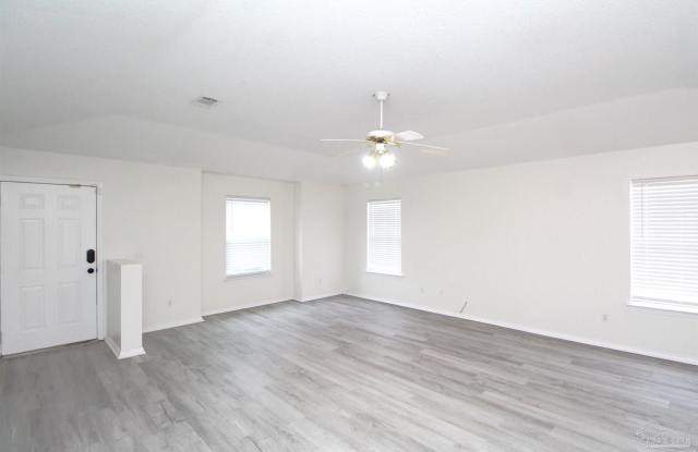 2432 Gulf Breeze Ave Gallery 2
