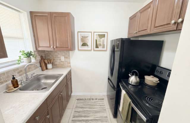 3030 Northwest 43 Terrace, #207 - 1 Gallery 4