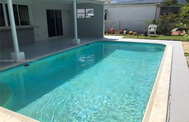 7321 Fairway Boulevard 2, Miramar, FL 33023 photos photos