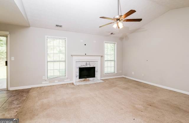 130 Creekside Trail Gallery 3
