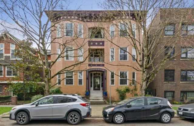 521 16th Ave E photos photos