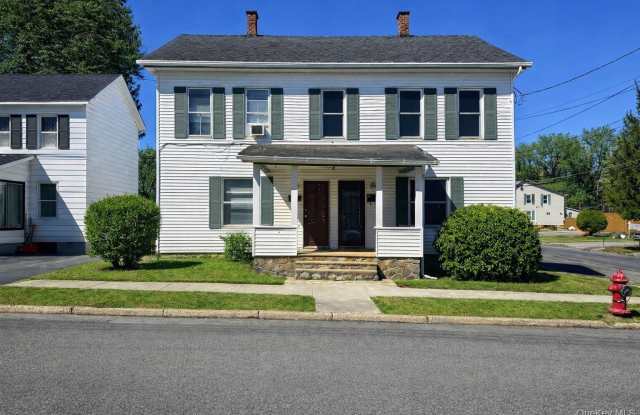 24 Bennett Street unit: 24 photos photos