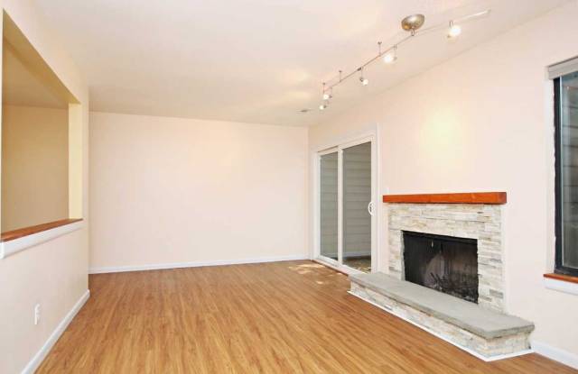 2 Bedroom Condo in Birnam Wood photos photos