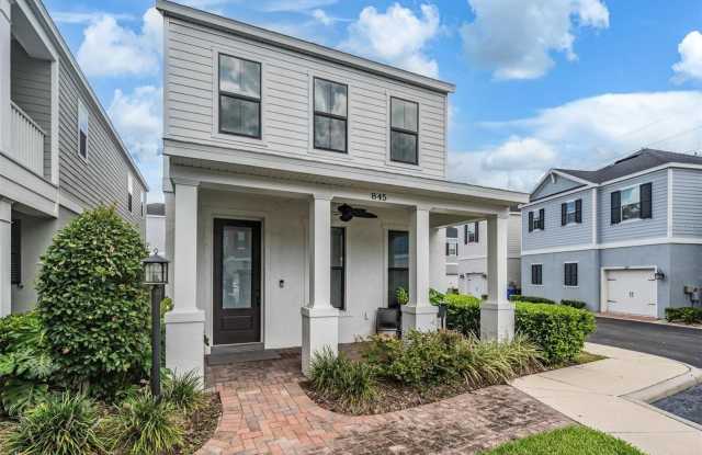 845 AURORA Way Gallery 1