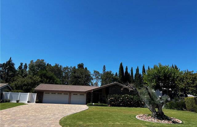 18411 Jocotal Avenue Gallery 1