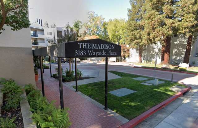 Two Bedroom Two Bath Condo Available in Walnut Creek!!! - 3183 Wayside Plaza, Contra Costa Centre, CA 94597