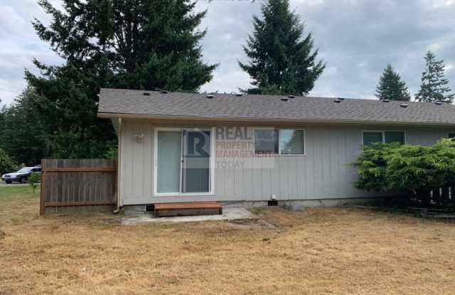 4504 76th Avenue W Gallery 4