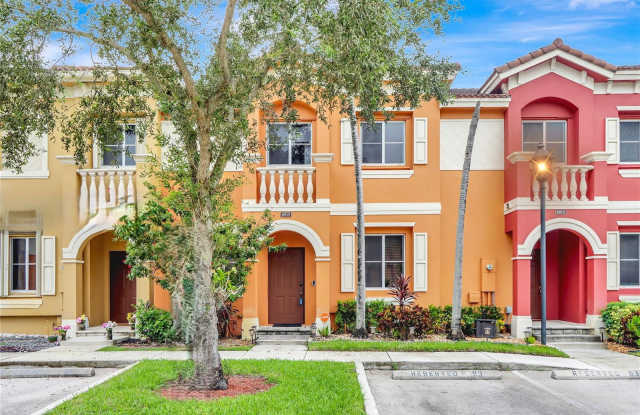 8915 Southwest 18th Street photos photos