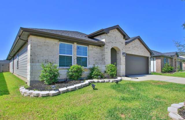 For Lease | 4 Bed, 2 Bath | 2,100 Sq Ft | Tamarron West Community | Gallery 1