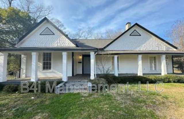 306 Veazey Street photos photos