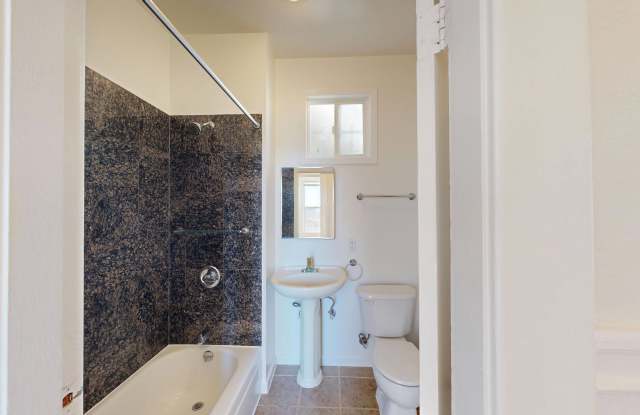 1547 Clay Gallery 4