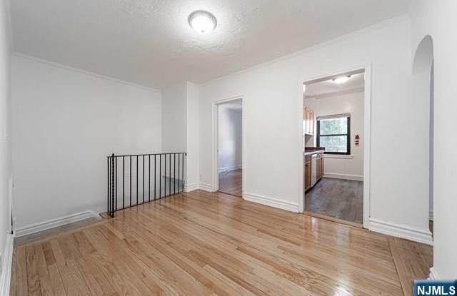 90 Tracey Place Gallery 4