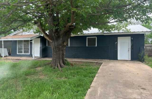 5131 ENCINO photos photos