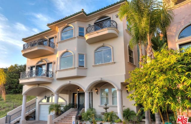 6389 QUEBEC Drive - 6389 W Quebec Dr, Los Angeles, CA 90068