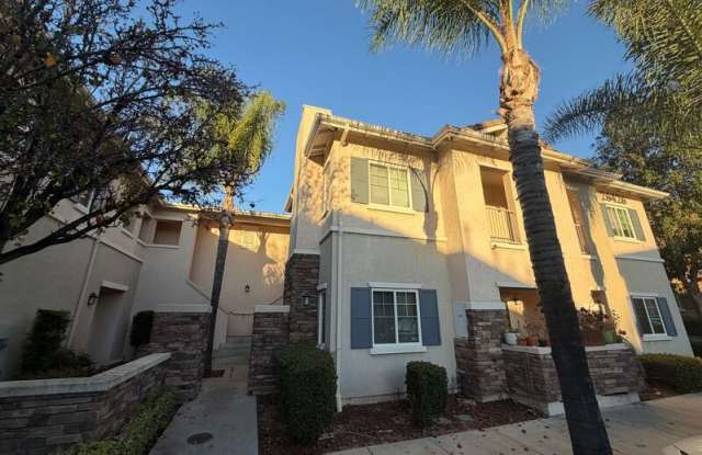 26426 Arboretum Way photos photos