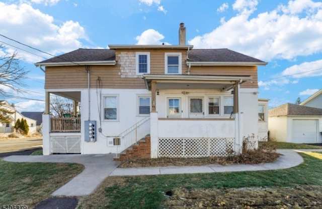 43 Hillcrest Ave photos photos