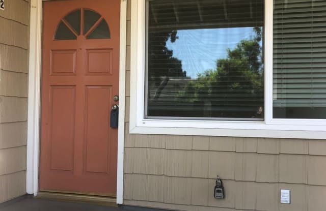 19351 Sunray Ln #202 - 19351 Sunray Lane, Huntington Beach, CA 92648