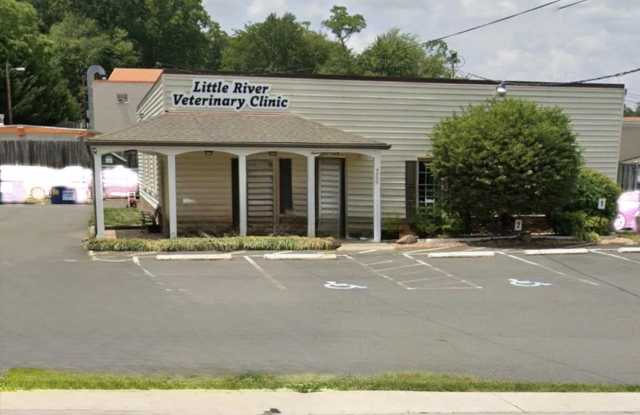 4000 BURKE STATION Road photos photos