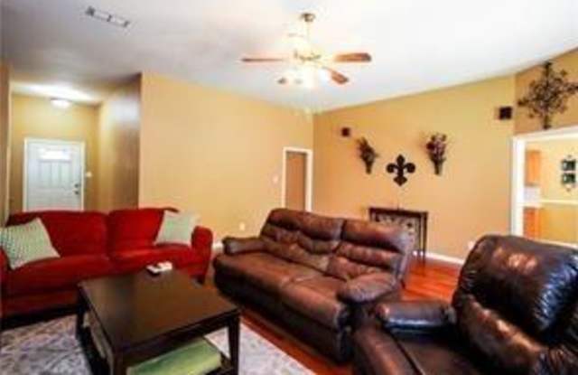 7437 Cascade Court Gallery 4