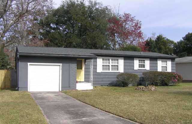 4919 Avent Drive Gallery 1