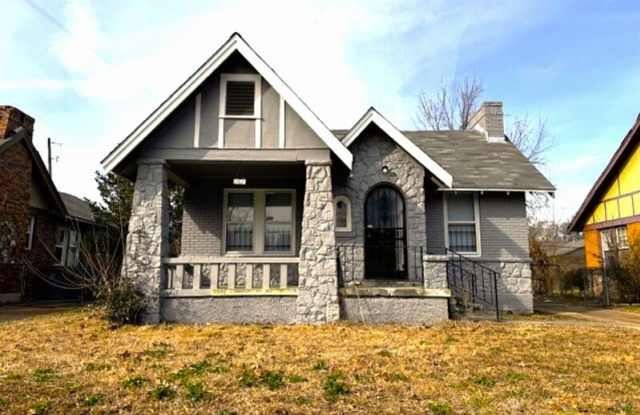 967 Maury St photos photos