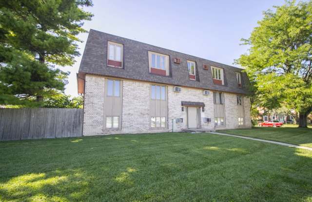 5359 Cresthaven Ln - 5359 Cresthaven Lane, Toledo, OH 43614