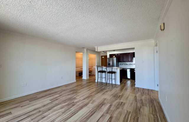 Updated 2-Bedroom Condo with Mountain Views & Great Amenities! Gallery 4