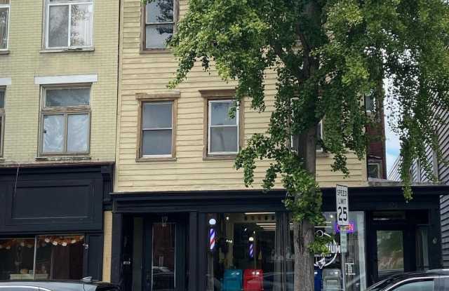 19 MAIN STREET E - 19 East Main Street, New Kingstown, PA 17050