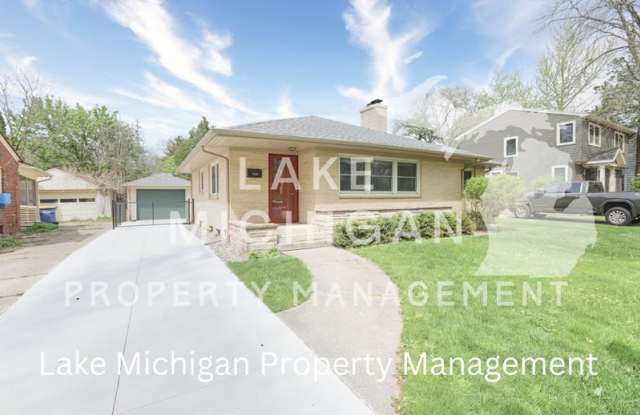 1829 Duffield Drive Northeast photos photos