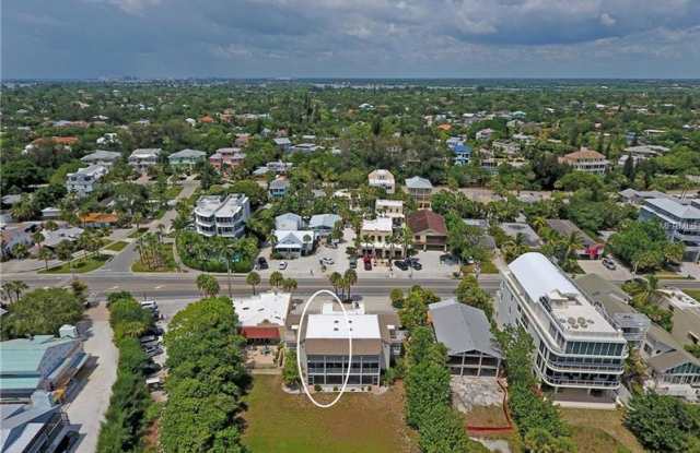 524 BEACH ROAD Gallery 2