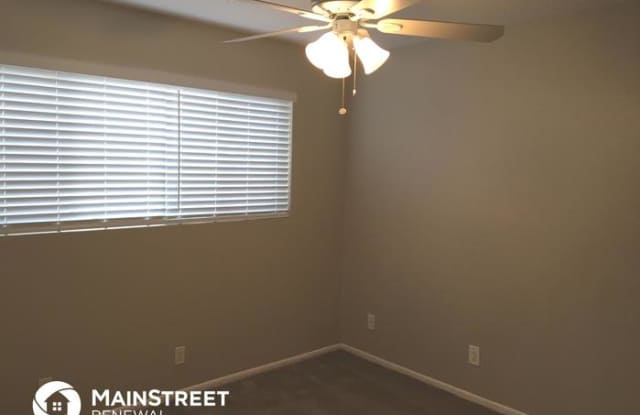 3307 West Corrine Drive Gallery 4