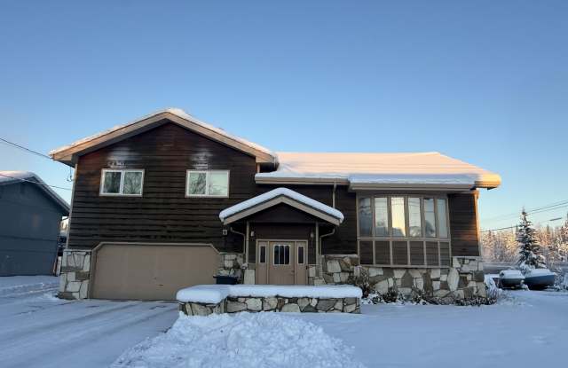 2514 RIVERVIEW DRIVE - 2514 Riverview Drive, Fairbanks, AK 99709