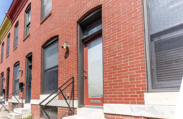 9 N DECKER Avenue N photos photos