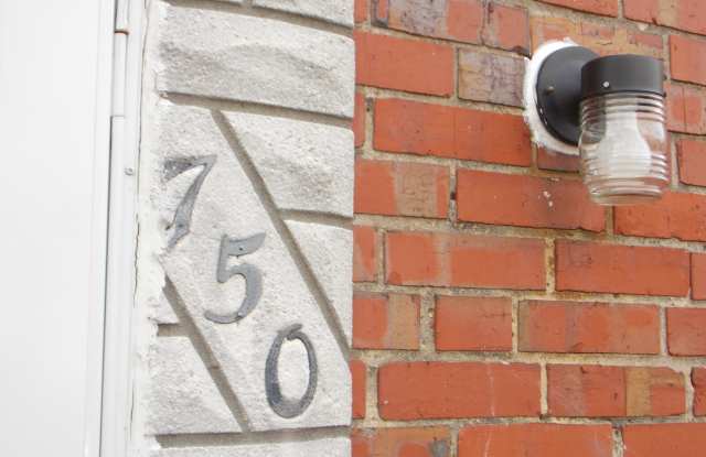 750 BETHNAL ROAD Gallery 2